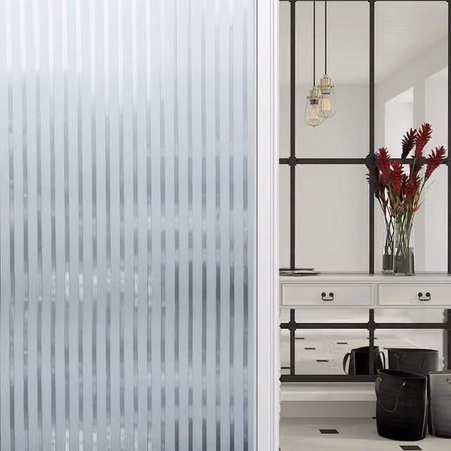 Pack de 2 láminas decorativas para ventana Wolketon, diseño de rayas blancas, opacas y anti miradas con protección UV, An/P: 60 x 200 cm