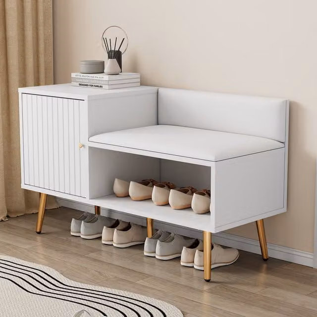 Zapatero con asiento y respaldo acolchados MODENVIE en blanco y dorado, An/P/Al: 100 x 38 x 58 cm