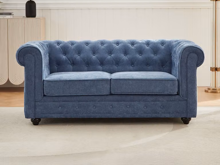 Sofá Chesterfield de 2 plazas Vente-Unique en tela azul con estructura de madera sólida