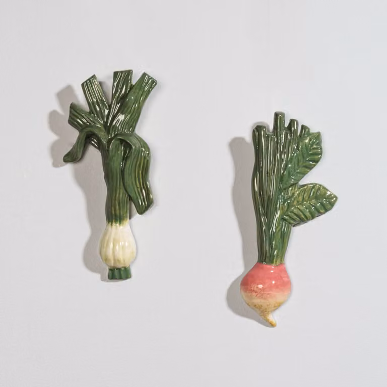 Set de 2 verduras decorativas de pared de cerámica tricolor de Maisons du Monde
