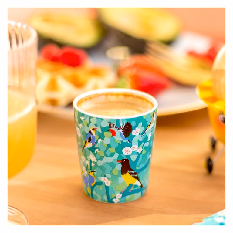 Taza de espresso floral Pylones de porcelana en color azul claro, An/P/Al: 5,5 x 6,3 x 6,3 cm