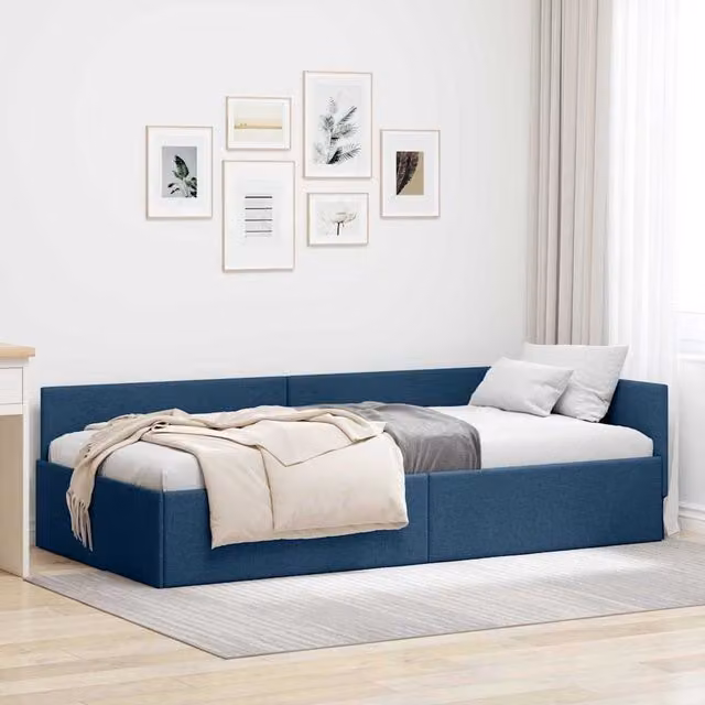Estructura de cama en esquina Maison Exclusive con chaise longue asimétrica en tela azul, An/P/Al: 100 x 200 x 104 cm