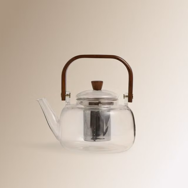 Tetera con infusor de El Corte Inglés en cristal transparente y madera