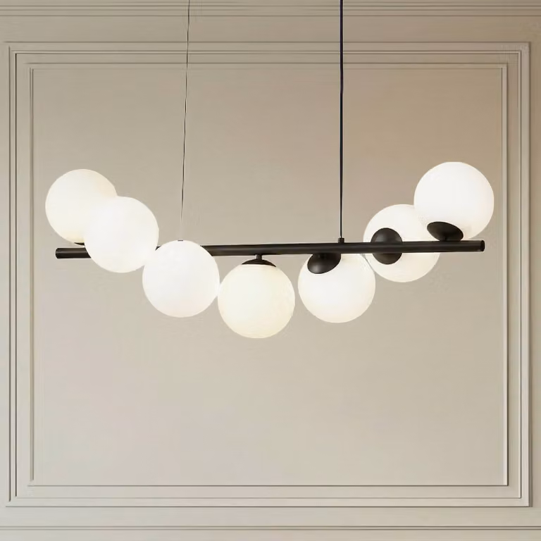 Lámpara colgante de cristal Isandro de Lucande, diseño atenuable en color negro para salón o comedor