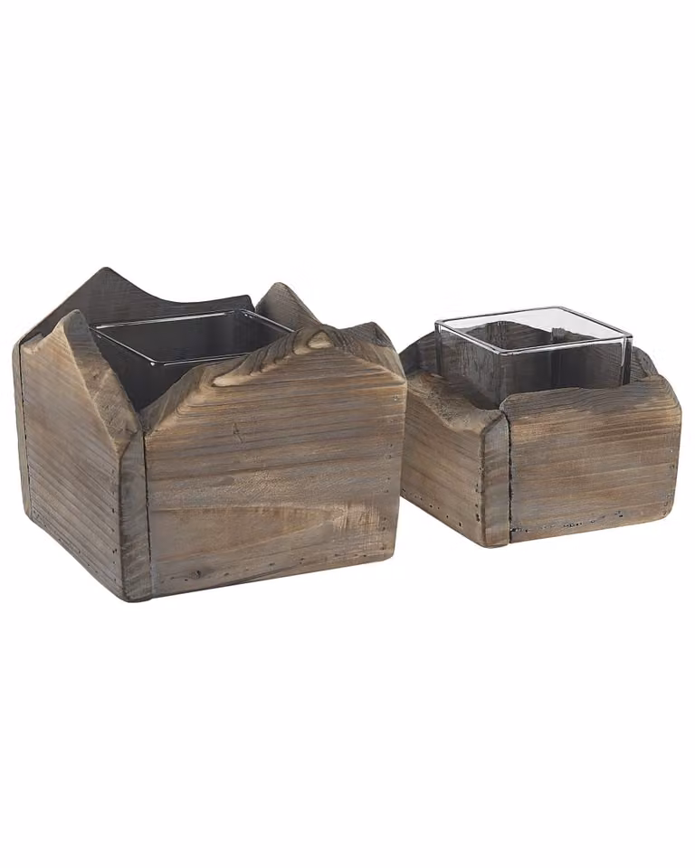 Conjunto de 2 candeleros rústicos Beliani de madera y cristal en color marrón, ideales para velas de tipo pillar o tealight, An/P/Al: 17 x 15 x 17 cm