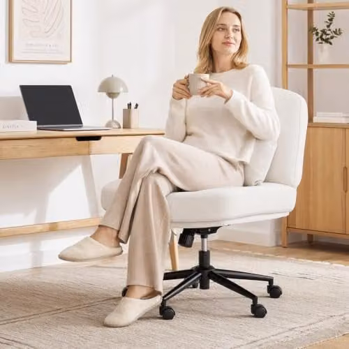 Silla de escritorio giratoria HomeMiYN sin reposabrazos con respaldo ajustable en color beige y blanco