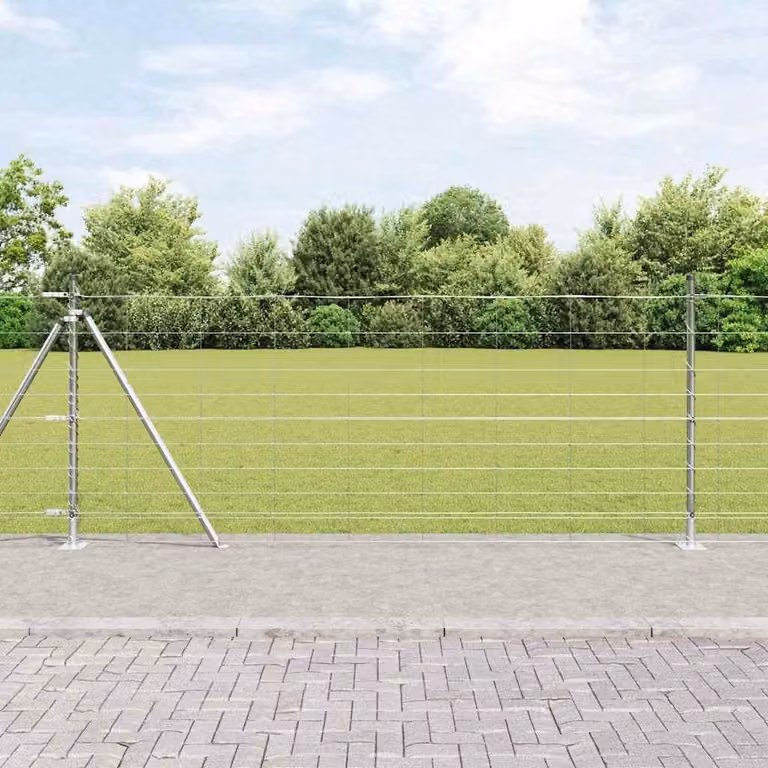 Cerca de malla de alambre soldado Syfax con base de concreto y postes de acero galvanizado, color plateado, An/P/Al: 25 x 1 x 0,75 m