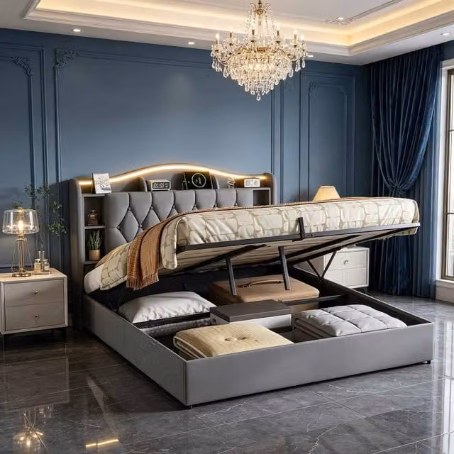 Cama OCEVIA tapizada en terciopelo gris con almacenamiento hidráulico, luces LED multicolores, estantes en el cabecero y puertos USB/Tipo C, An/P: 140 x 200 cm
