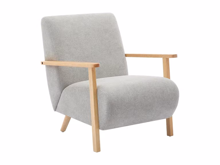 Sillón de estilo escandinavo con estructura de madera y tapizado de tela gris JULOMO