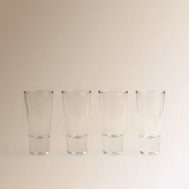 Juego de 4 vasos de licor Liverpool de El Corte Inglés en cristal transparente