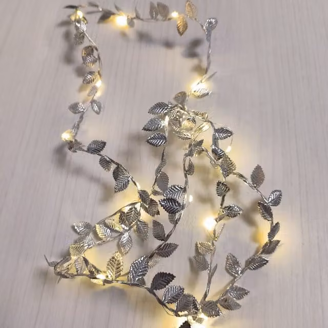Guirnalda LED F-BRIGHT de Navidad con Hojas Plateadas y 20 Luces Blanco Cálido de 1,9 m
