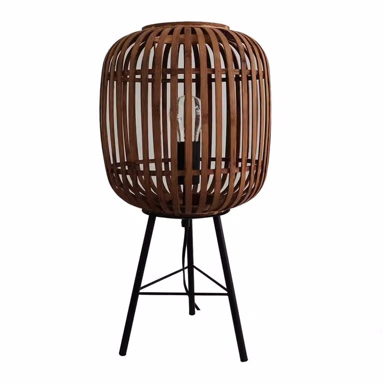Mesa Versa de estilo boho con superficie redonda en color marrón y estructura de metal, bambú y tejido