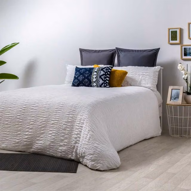 Funda nórdica y fundas de almohada Cotton Artean de microfibra bambula seersucker blanca para cama de 150 cm, An/P/Al: 240 x 220 cm