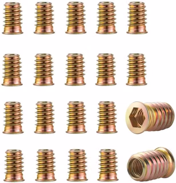 Pack de 40 insertos roscados hexagonales XISRENS de acero galvanizado en color oro, M8 x 15 mm para madera