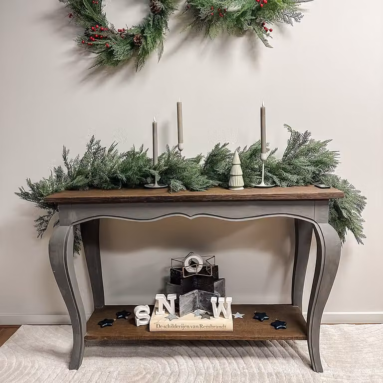 Guirnalda de Navidad artificial de follaje verde Little Grove para colgar