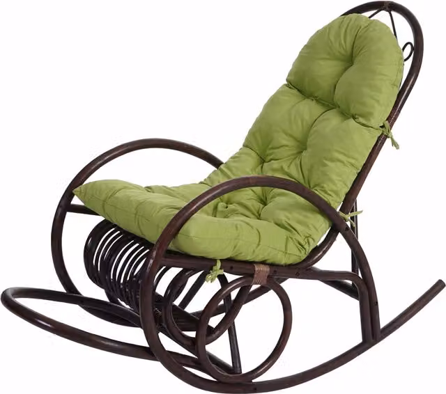 Sillón mecedora giratorio Mendler de ratán marrón con cojín verde y reposabrazos