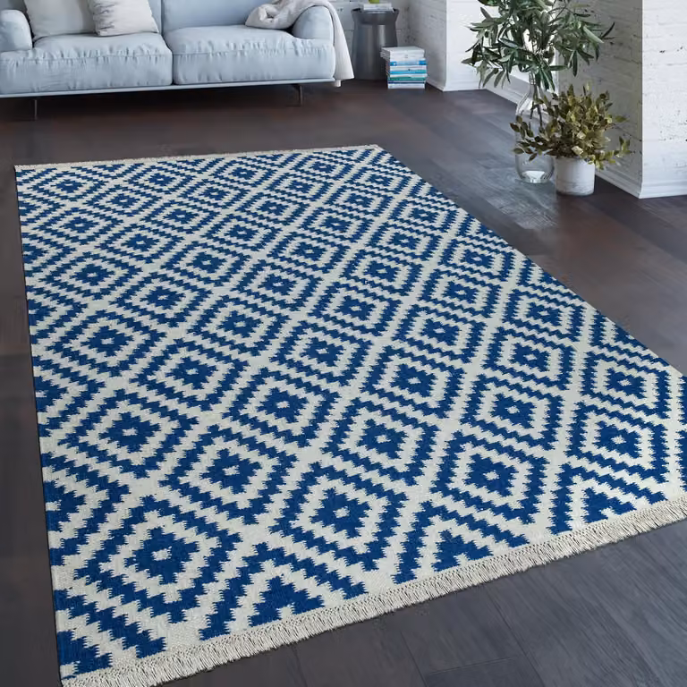 Alfombra Paco Home de estilo escandinavo y diseño marroquí tejida a mano con flecos en azul y blanco, An/P: 200 x 300 cm