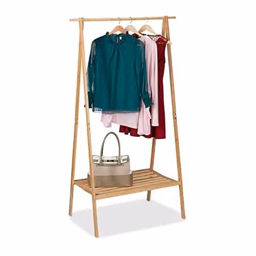 Perchero de bambú plegable Relaxdays con barra para ropa y estante inferior, color beige, Al x An x P: 170 x 100 x 56,5 cm