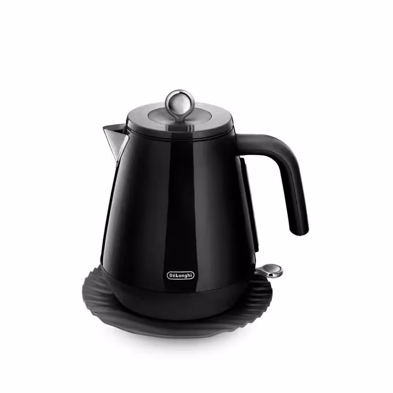 Hervidor eléctrico De'Longhi Eclettica Bold negro de 1,7 l con apagado automático y filtro antical