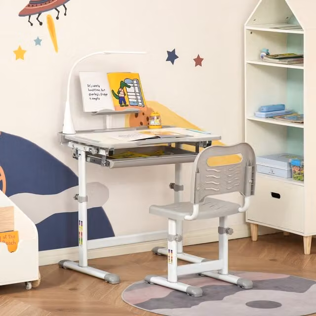 Conjunto de escritorio y silla infantil PZCC con lámpara LED, altura regulable y tablero inclinado para lectura en color gris