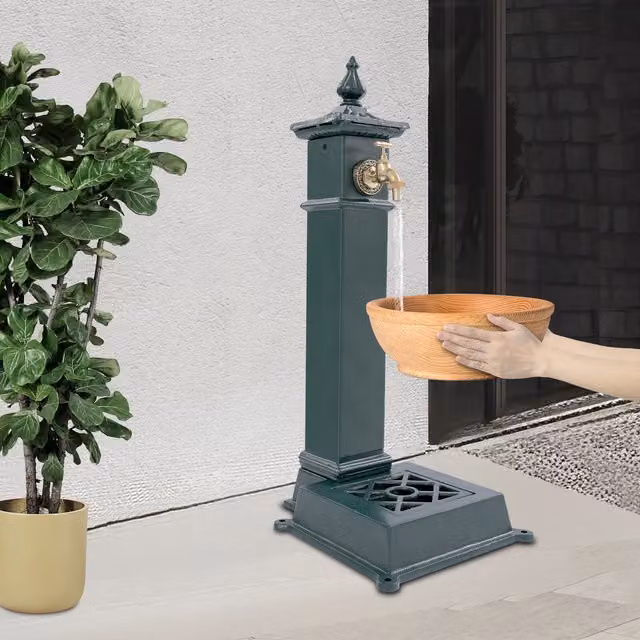 Columna de agua de hierro fundido SANBOUSI para jardín con decoración retro y grifo, color verde, An/P/Al: 33 x 33 x 73 cm