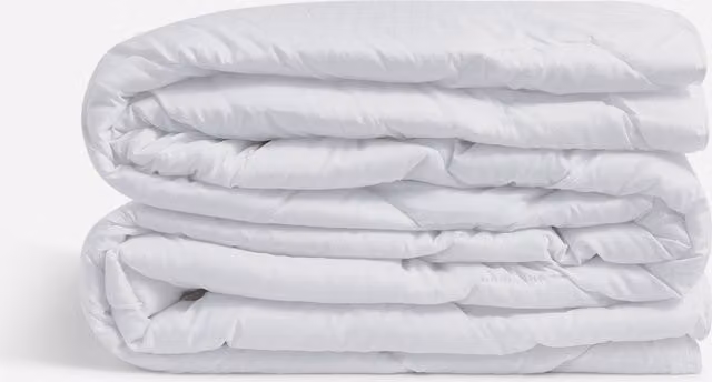 Relleno nórdico antibacterial de fibra de bambú Extra Confort de El Corte Inglés en color blanco para verano