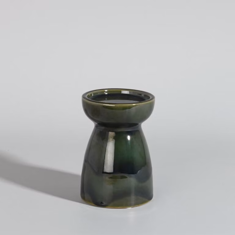 Portavelas de cerámica minimalista Maisons du Monde color verde para tealight