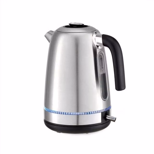 Hervidor eléctrico Maestro MR-050 de acero inoxidable color plata con capacidad de 1,7 l y 2200 w