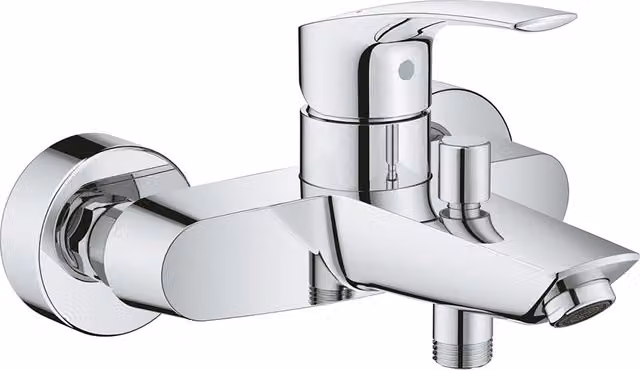 Monomando para bañera Grohe Eurosmart 2021 de pared en acabado cromo con ahorro de agua