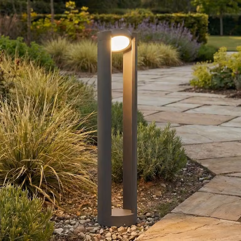 Baliza LED DYLEN de Lucande para jardín en aluminio y cristal, color negro o gris, diseño moderno de pie