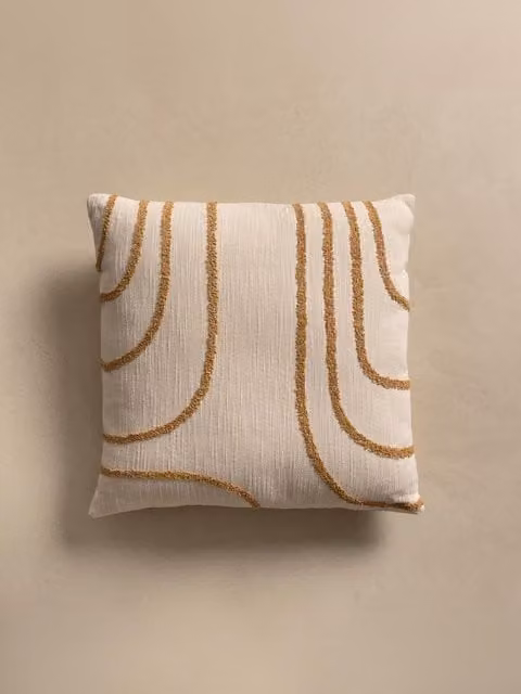 Cojín Naam de Kenay Home en color amarillo, de algodón y forma cuadrada, 45 x 45 cm