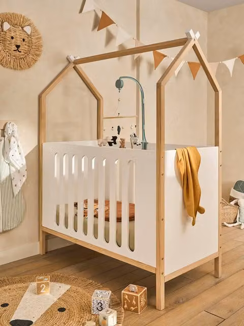 Cuna transformable en sofá cama COCONUT de VERTBAUDET en color blanco liso con estructura de madera de pino para niños, An/P/Al: 120 x 60 x 74 cm