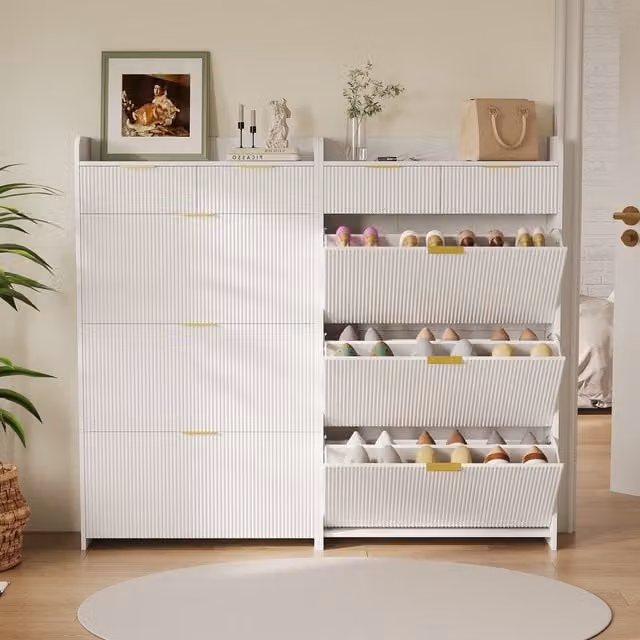 Zapatero SOLKVUNZA de 78 cm con 3 puertas abatibles y cajón superior, mueble de recibidor moderno en blanco y dorado