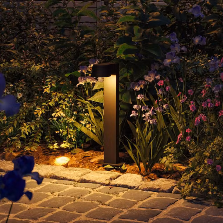 Lámpara LED de exterior Paulmann Capea en aluminio negro para jardín y caminos