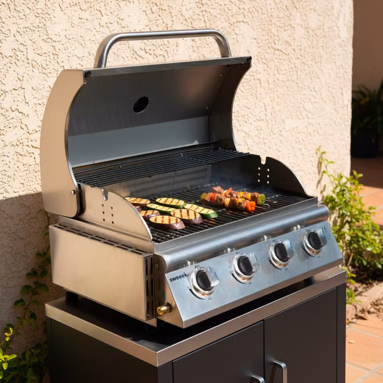 Parrilla de gas empotrable SWEEEK de 4 quemadores en acero inoxidable color plata con encendido piezoeléctrico, An/P/Al: 73 x 51.5 x 47.5 cm