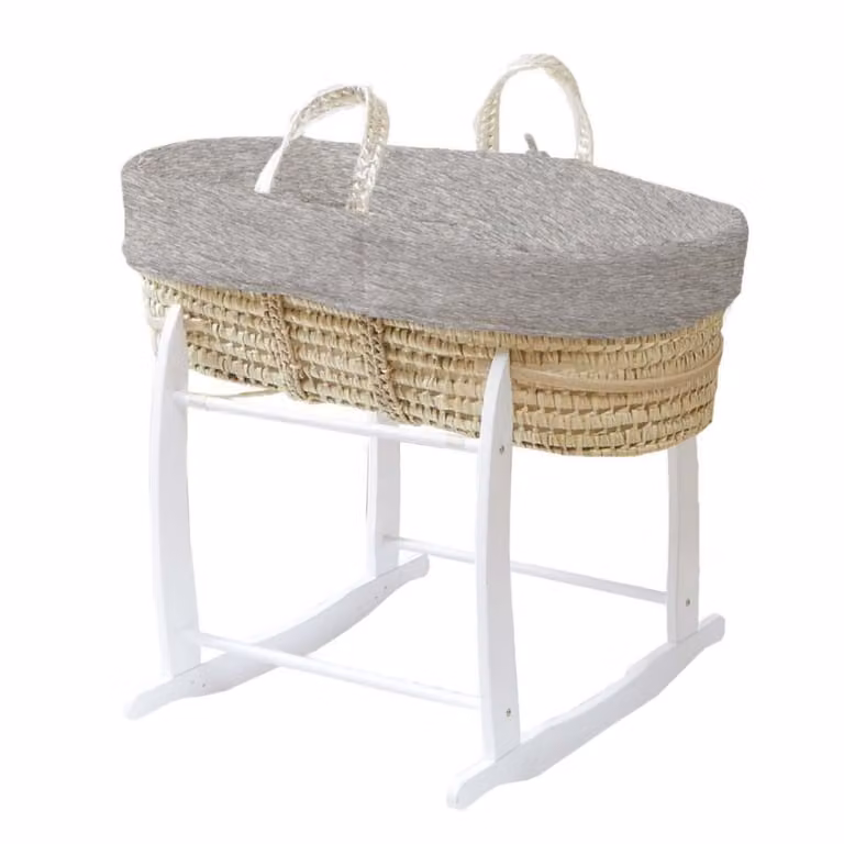 Moisés Premiers Moments de madera de pino con funda de algodón gris y soporte blanco de 70x120 cm