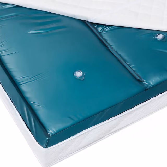 Colchón de agua Beliani para adultos con doble cámara y regulación de temperatura, color azul turquesa, An/P/Al: 160 x 200 x 20 cm