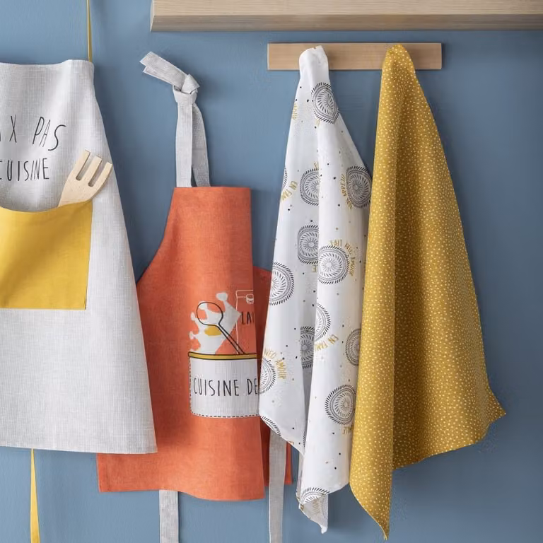 Juego de 2 paños de cocina de algodón Future Home con diseño de lunares en blanco y amarillo, An/P: 50 x 70 cm