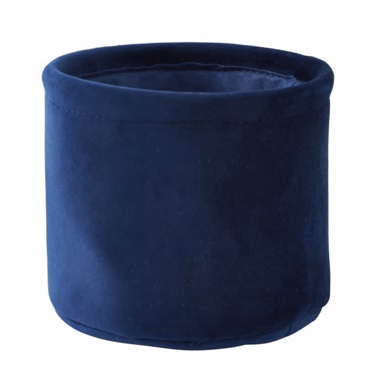 Cesta de almacenamiento de terciopelo azul de Guy Levasseur