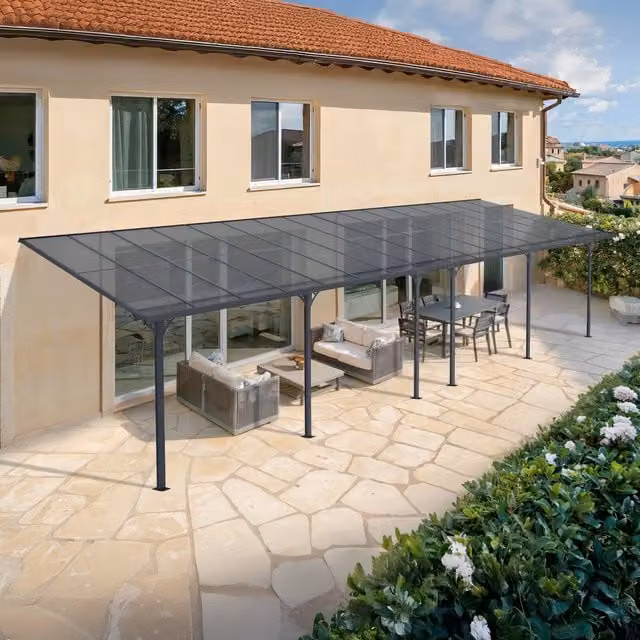 Pérgola adosada y carport Cazeboo Kleo de aluminio gris con cubierta de policarbonato transparente