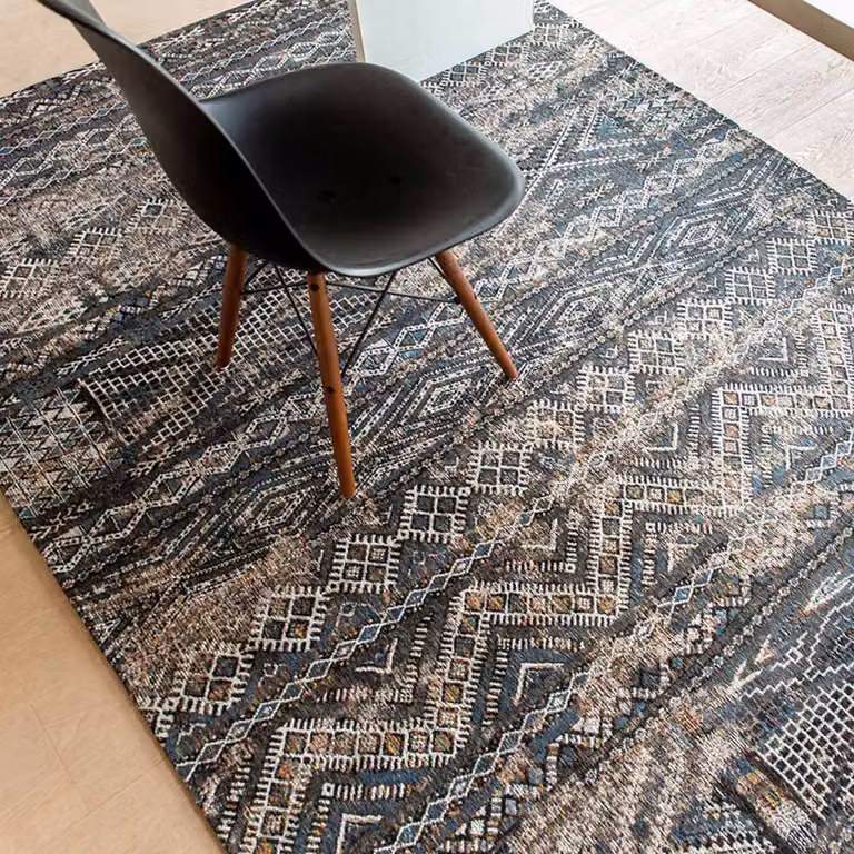 Alfombra kilim moderna Louis de Poortere en negro y multicolor, An/P: 200 x 280 cm