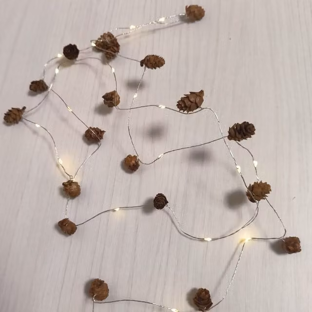 Guirnalda LED F-BRIGHT de estilo rústico con luces blanco cálido, color marrón y plata, ideal para Navidad u otoño, con temporizador y alimentación por batería