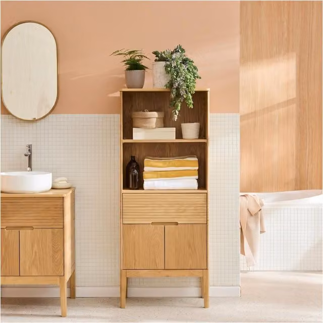Columna de baño moderna en roble alaska con puertas de cierre suave y estantes internos, An: 30 cm, P: 60 cm, Al: 145 cm