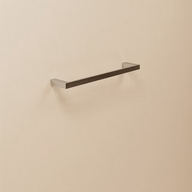 Toallero de barra Cosmic de Bath Life en color plata, montaje en pared, An/P/Al: 45 x 45 x 45 cm