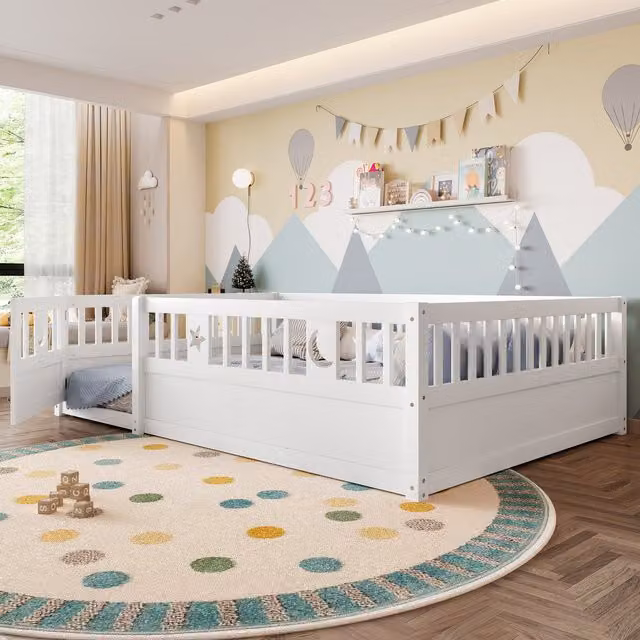 Cama infantil Mivray de pino y madera en color blanco con barandilla de seguridad y puerta con cierre, An/P/Al: 140 x 190 x 55 cm