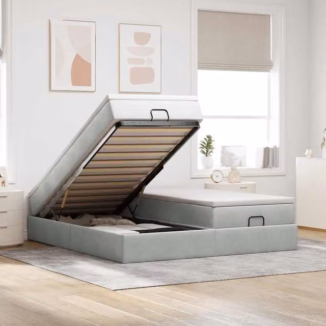 Estructura de cama otomana Maison Exclusive tapizada en terciopelo gris claro con base abatible y somier de láminas de madera, An/P/Al: 180 x 200 x 23,5 cm