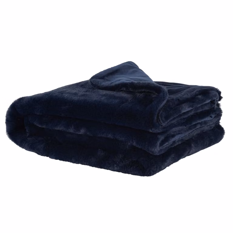 Colcha de imitación piel fluffy Maison du Monde en azul oscuro, An/P: 170 x 130 cm