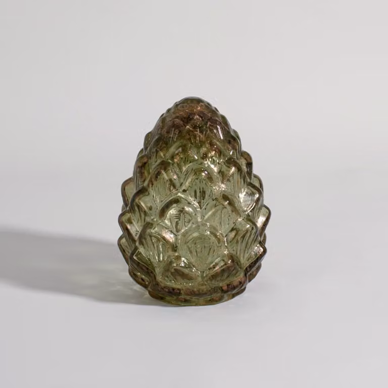 Figura decorativa de piña de Maisons du Monde en vidrio verde y dorado, Altura: 20 cm