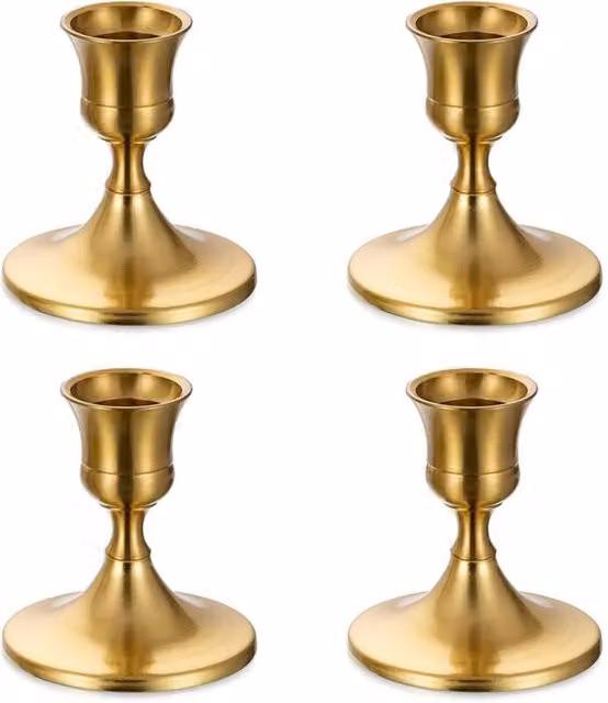 Juego de 4 candelabros decorativos LIIYIELA de metal en color dorado para velas de tipo taper y centros de mesa modernos