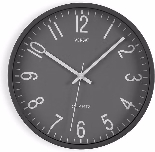 Reloj de pared analógico VERSA moderno y silencioso en color gris, An/Al/P: 30 x 30 x 1 cm